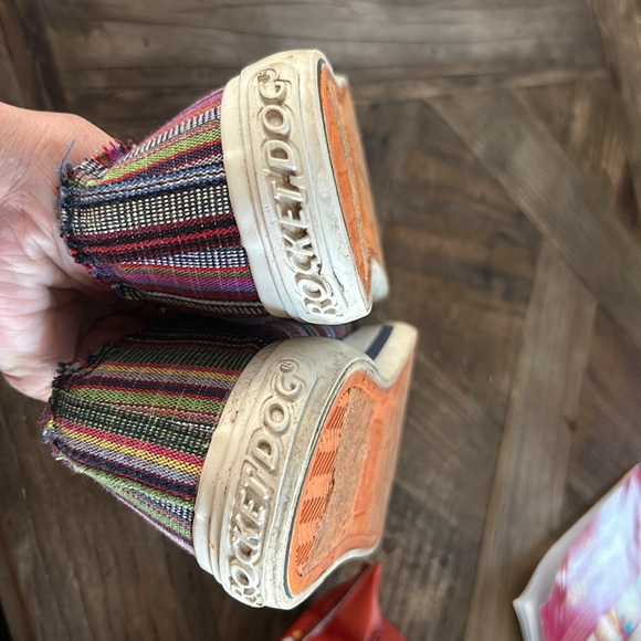 Rocketdog Striped Sneakers 8.5 - Picture 8 of 8